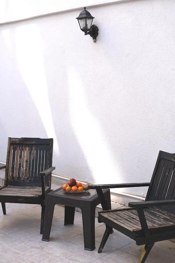 شقة Garden Duplex With Netflix Close To Taksim,Bomonti اسطنبول 0*,  تركيا